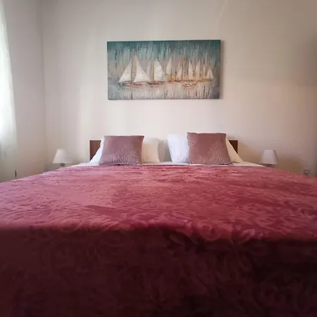 Mila Apartment *