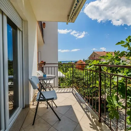 Mila * Kastela