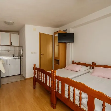 Mila Apartment Kastela