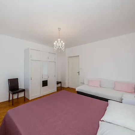 Mila Apartment