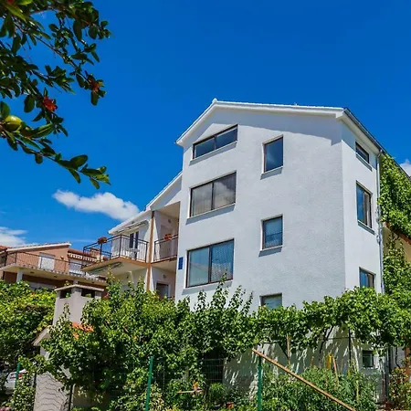 Apartment Mila